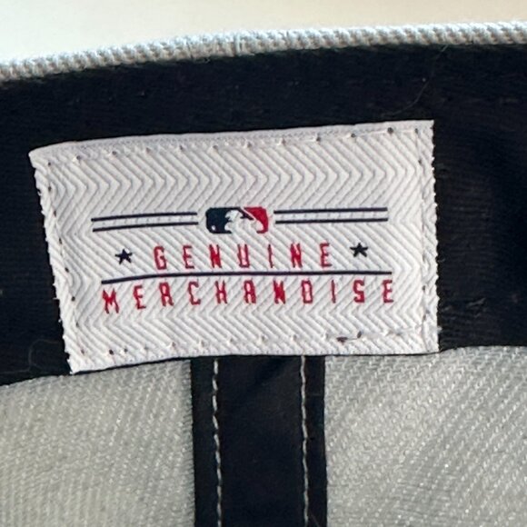 Texas Rangers Hat Bundle – ’47 Brand Black Cap & Fan Favorite Blue/Gray Cap - Picture 14 of 16